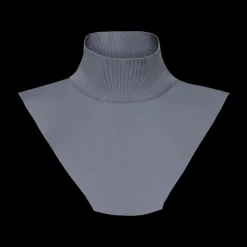 Ribbed High-Neck Plastron
