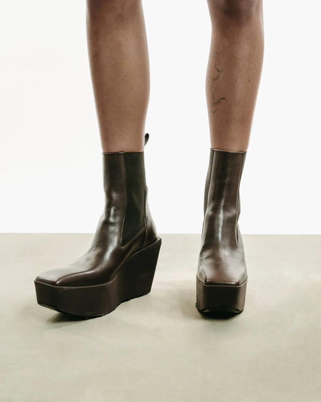 Sliver Platform Beatles Boot